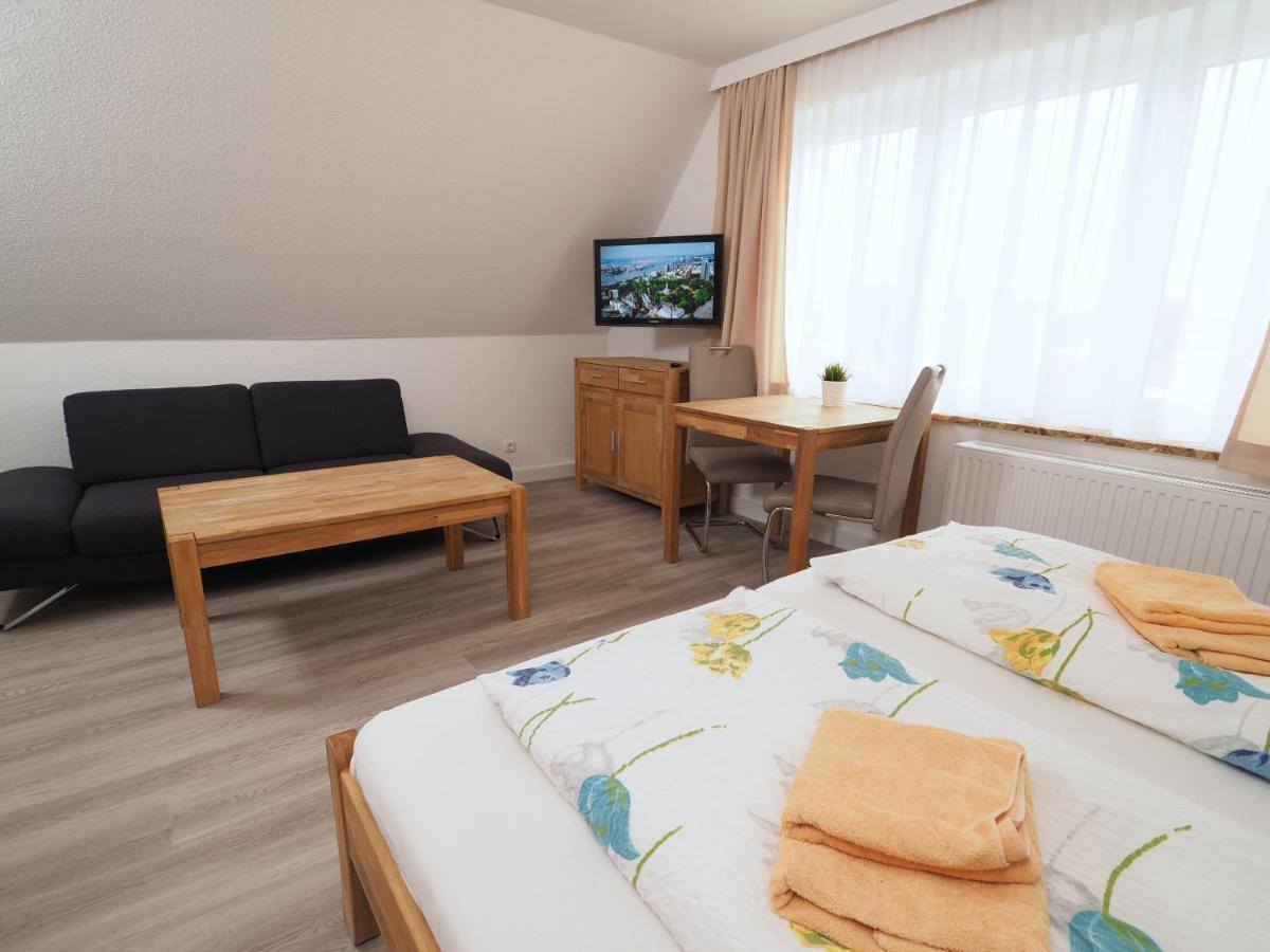 Apartmenthaus Jasmin บือซุม ภายนอก รูปภาพ
