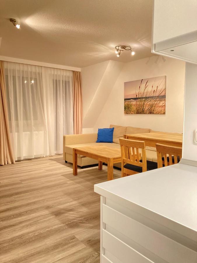 Apartmenthaus Jasmin บือซุม ภายนอก รูปภาพ