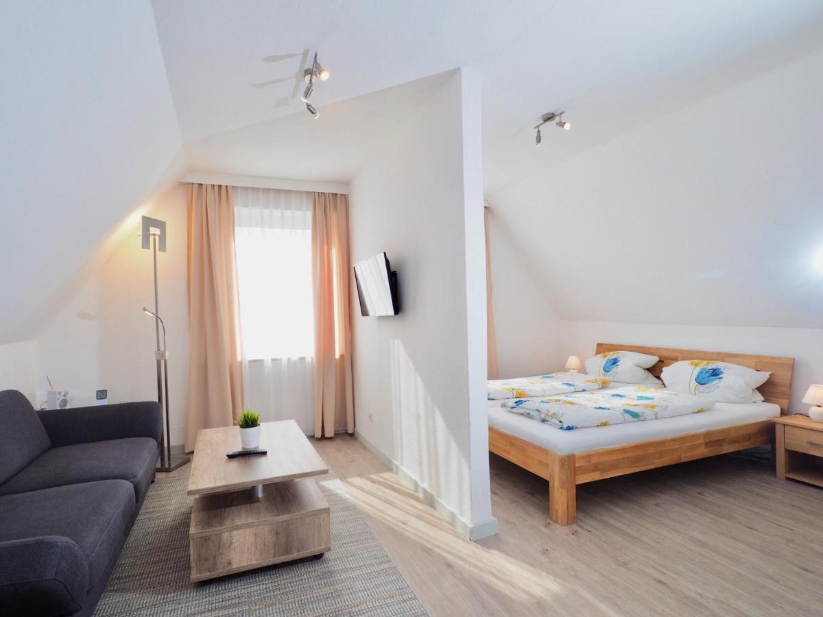 Apartmenthaus Jasmin บือซุม ภายนอก รูปภาพ
